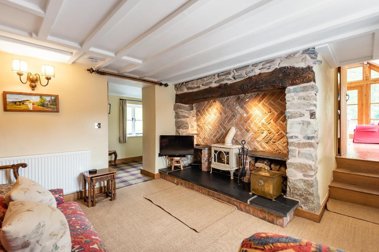 Pen Y Bont Villa Llangollen Exteriör bild